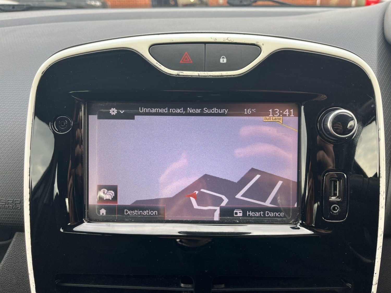 Used Renault Clio 2016 for sale - 77533834: Photo 9