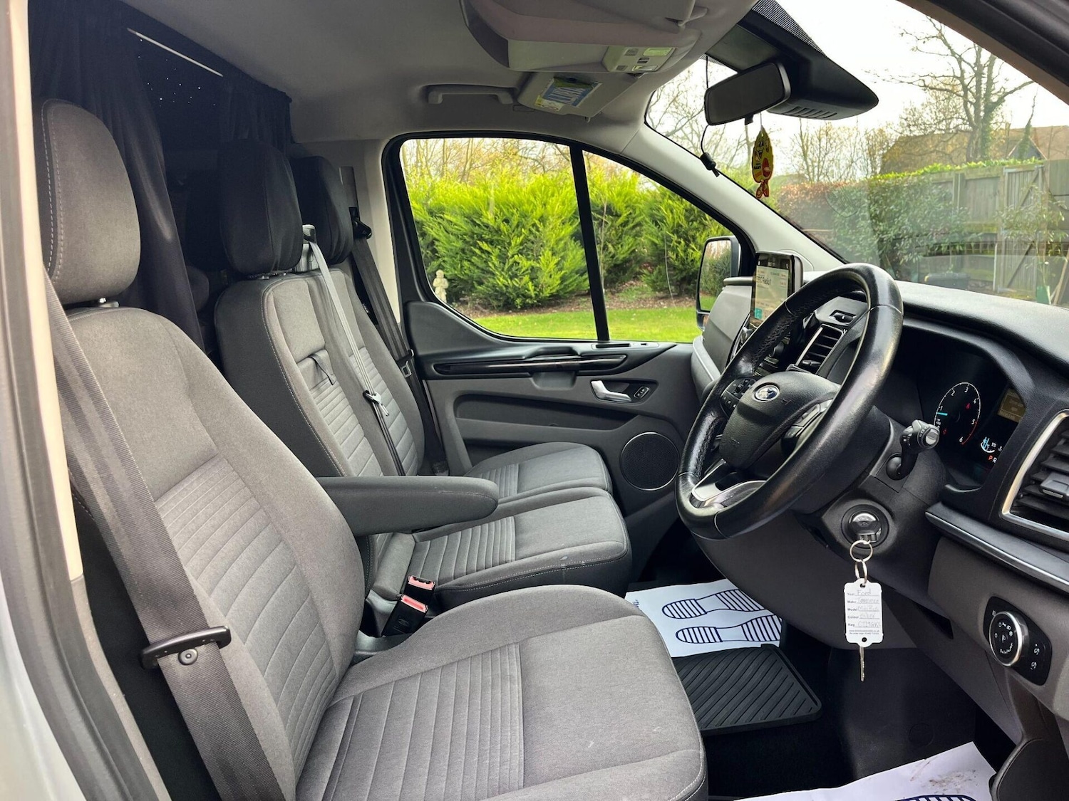 Used Ford Tourneo Custom 2019 for sale - 76922798: Photo 2