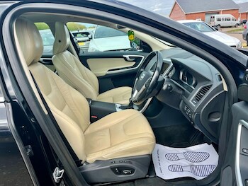 Used Volvo XC60 2013 for sale - 78545335: Photo