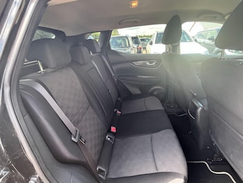 Used Nissan Qashqai 2015 for sale - 78827176: Photo