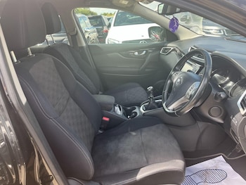 Used Nissan Qashqai 2015 for sale - 78827176: Photo