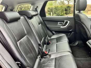 Used Land Rover Discovery Sport 2018 for sale - 74308198: Photo