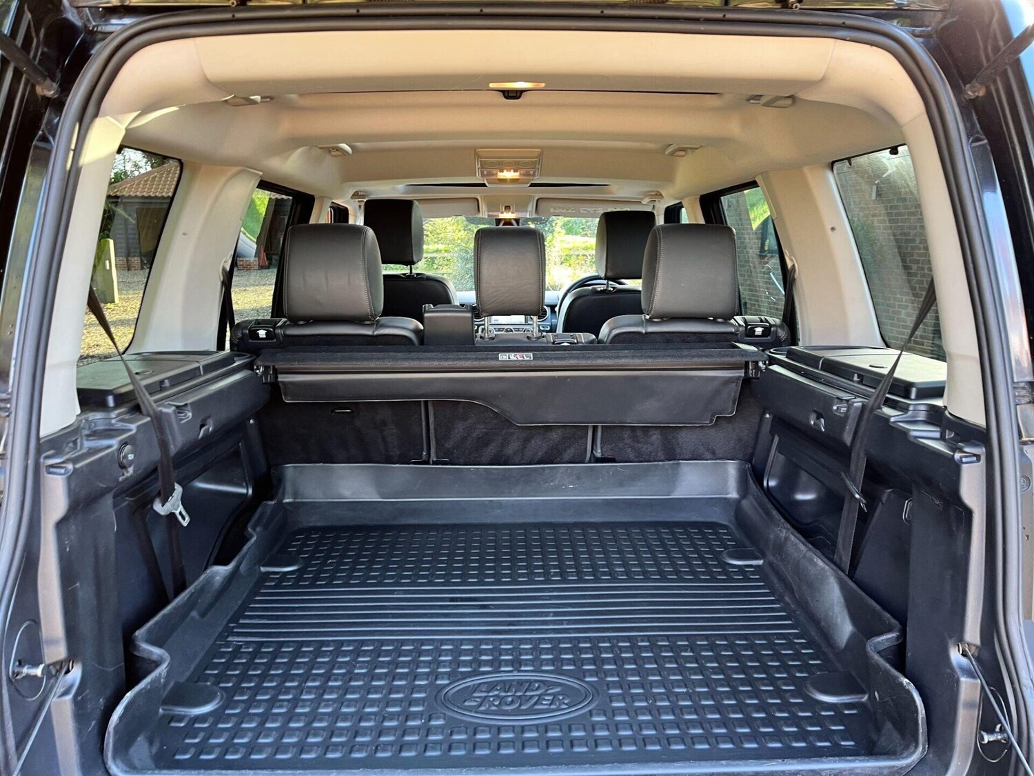 Used Land Rover Discovery 2013 for sale - 76776412: Photo 20