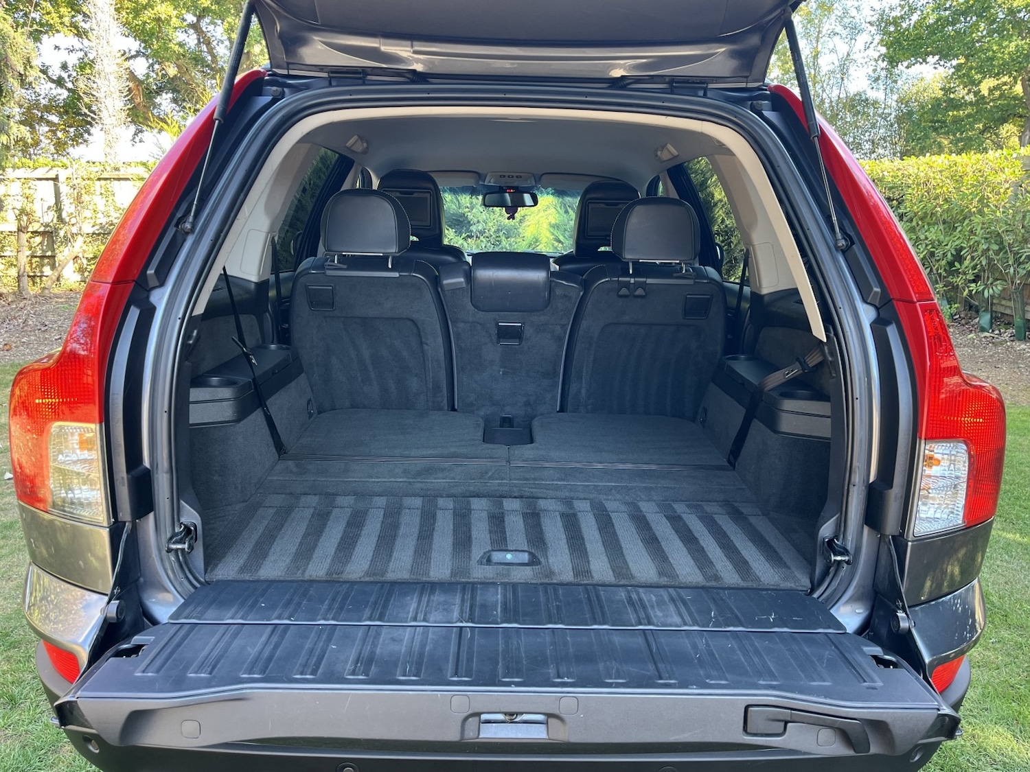 Used Volvo XC90 2007 for sale - 75836290: Photo 28