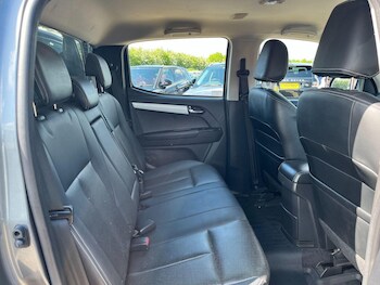 Used Isuzu D-Max 2018 for sale - 78366605: Photo