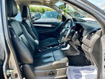 Used Isuzu D-Max 2018 for sale - 78366605: Photo