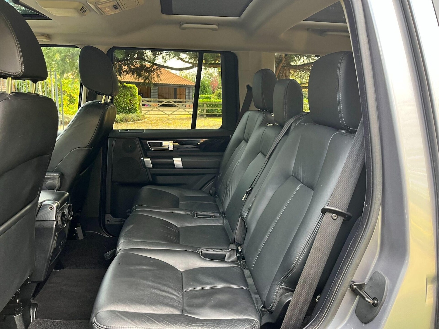 Used Land Rover Discovery 2012 for sale - 76776418: Photo 23