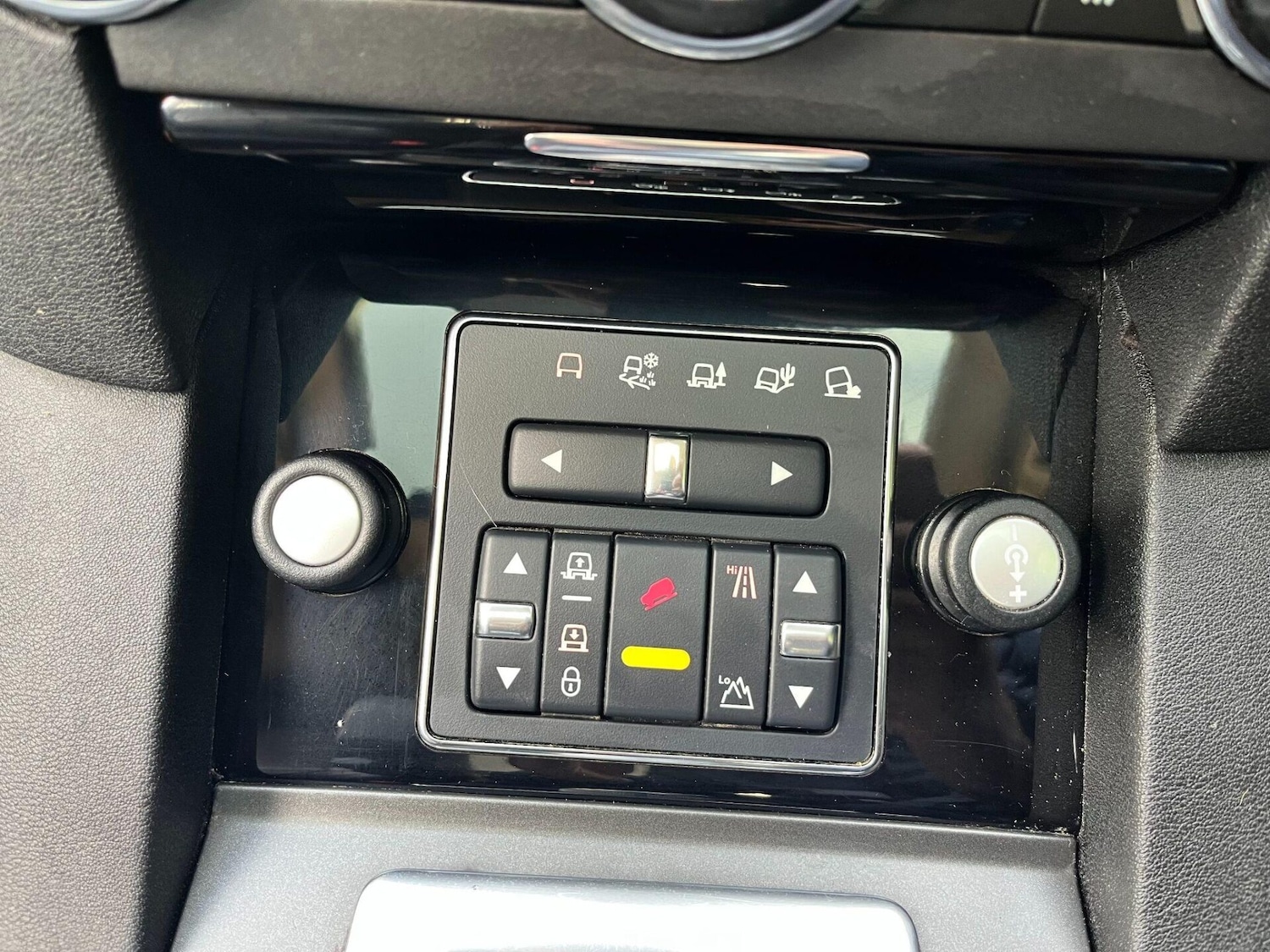 Used Land Rover Discovery 2012 for sale - 76776418: Photo 28