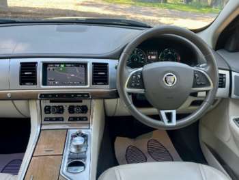 Used Jaguar XF 2013 for sale - 74651020: Photo