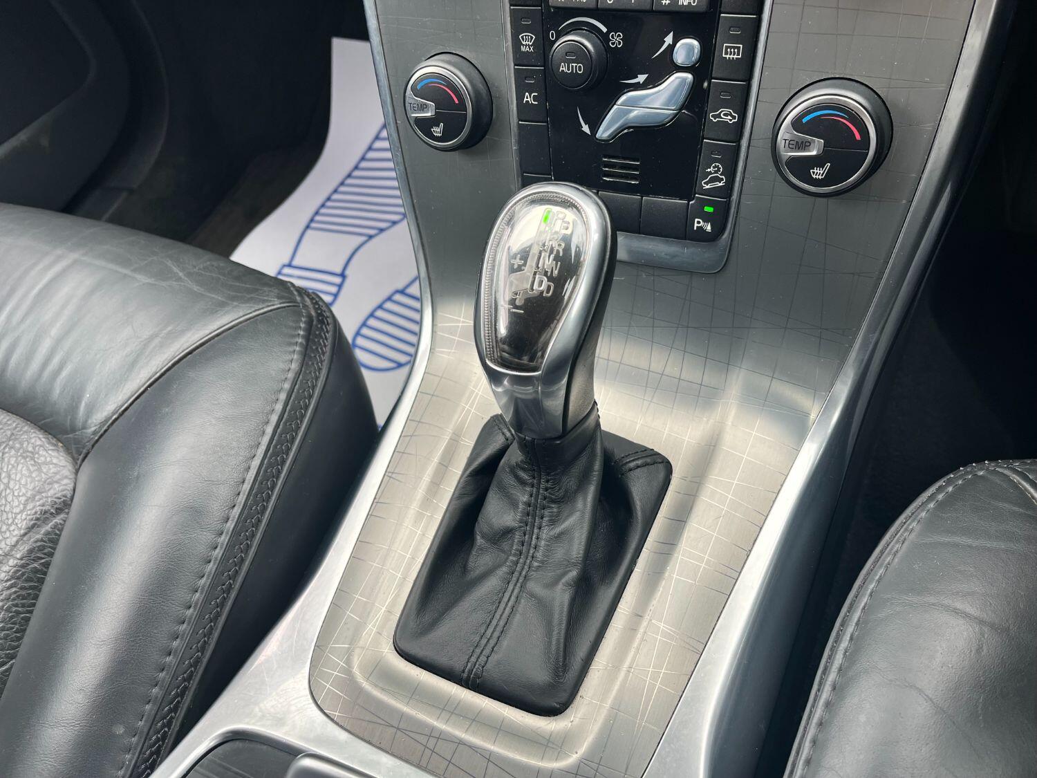 Used Volvo XC70 2013 for sale - 76030773: Photo 15