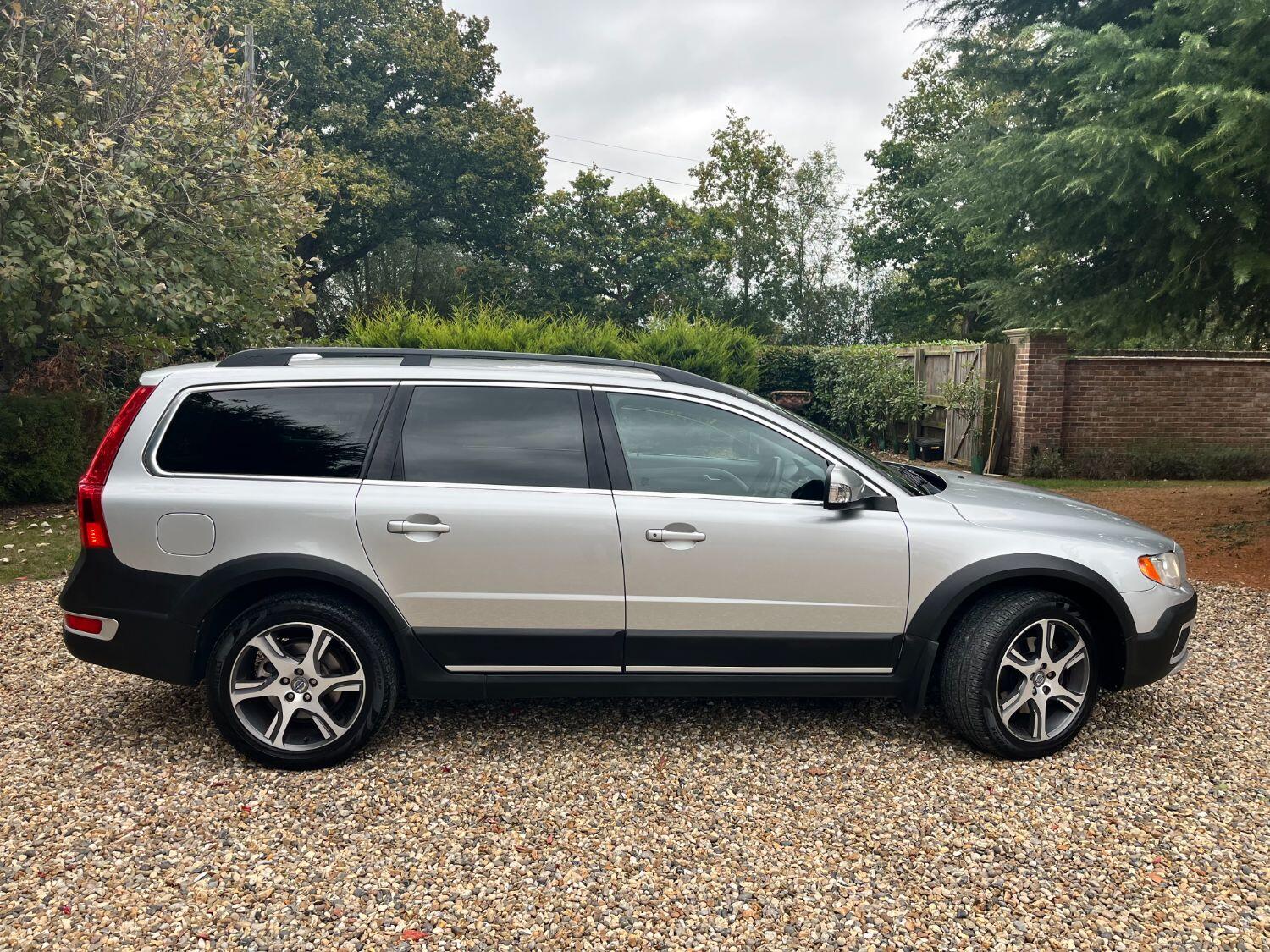Used Volvo XC70 2013 for sale - 76030773: Photo 19