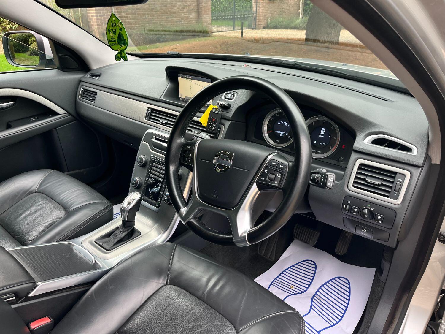 Used Volvo XC70 2013 for sale - 76030773: Photo 26