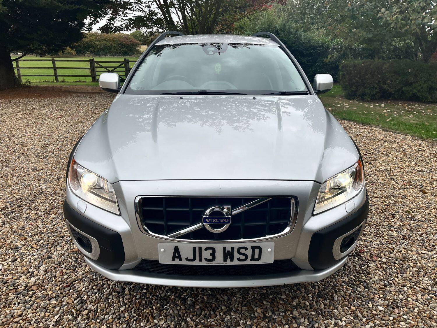 Used Volvo XC70 2013 for sale - 76030773: Photo 3