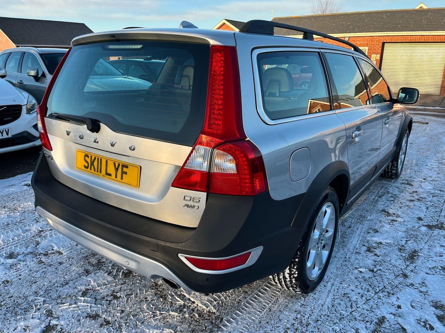Used Volvo XC70 2011 for sale - 77032856: Photo 14