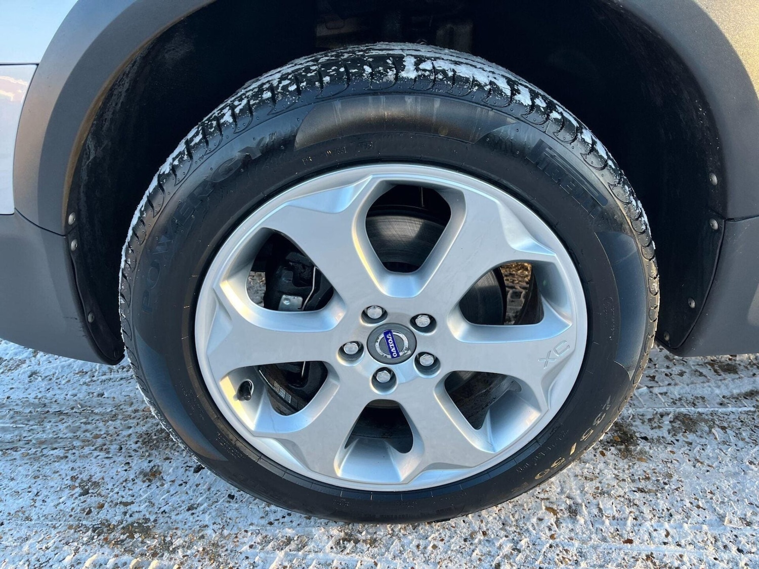 Used Volvo XC70 2011 for sale - 77032856: Photo 22