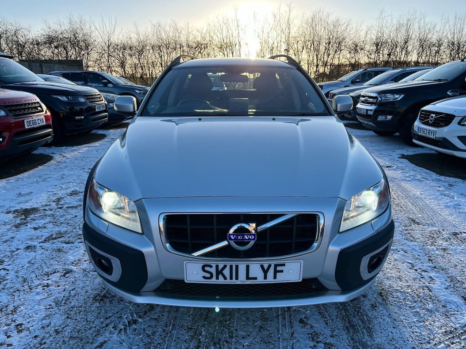 Used Volvo XC70 2011 for sale - 77032856: Photo 3