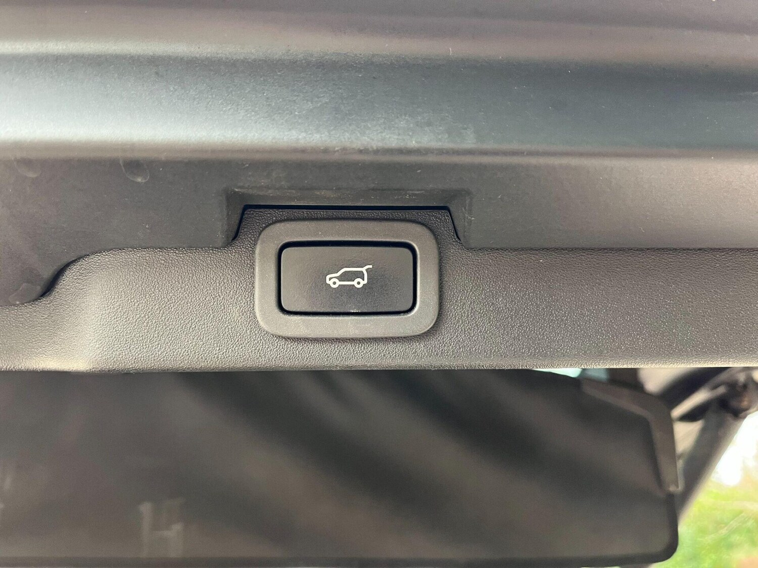 Used Land Rover Discovery 2017 for sale - 76776410: Photo 36