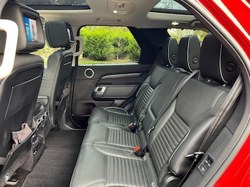 Used Land Rover Discovery 2017 for sale - 76776410: Photo