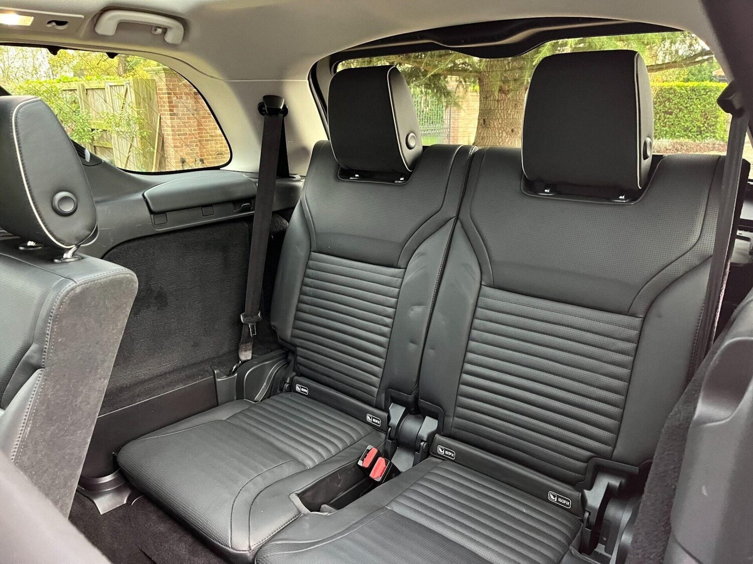 Used Land Rover Discovery 2017 for sale - 76776410: Photo 5