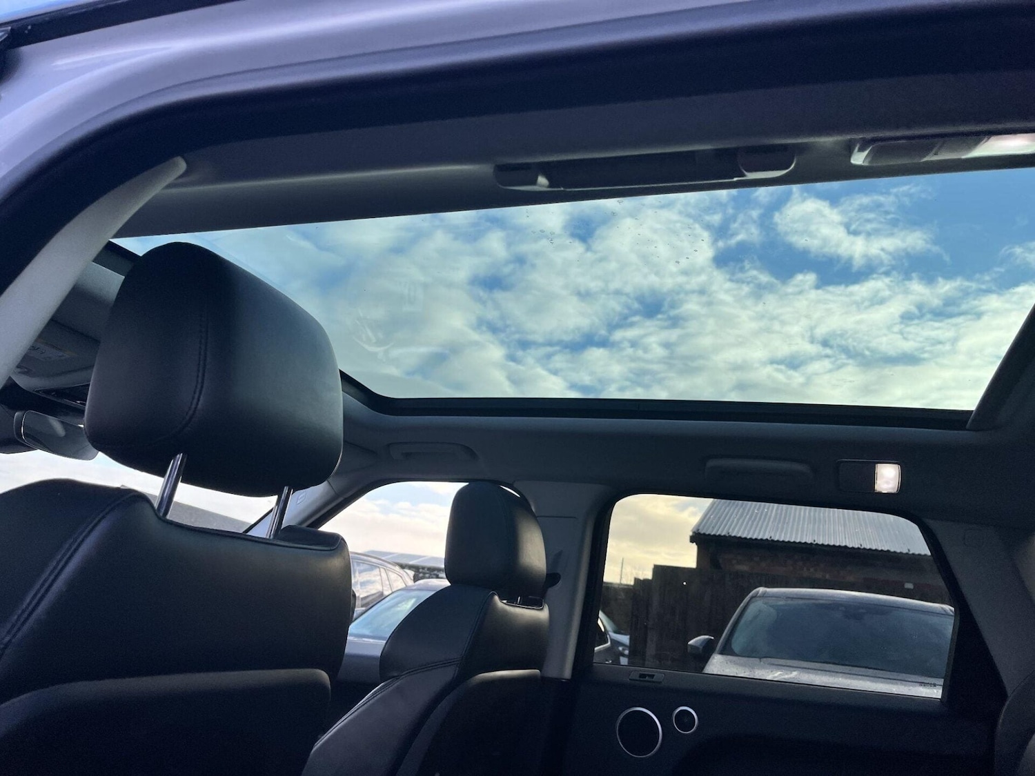 Used Land Rover Range Rover Sport 2017 for sale - 77199336: Photo 11