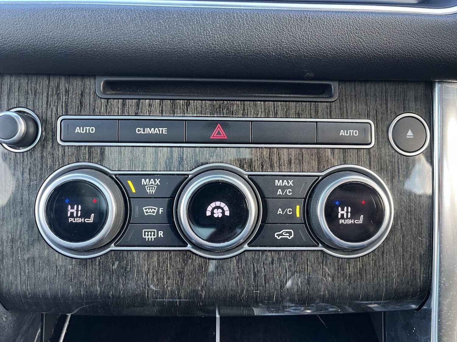 Used Land Rover Range Rover Sport 2017 for sale - 77199336: Photo 33