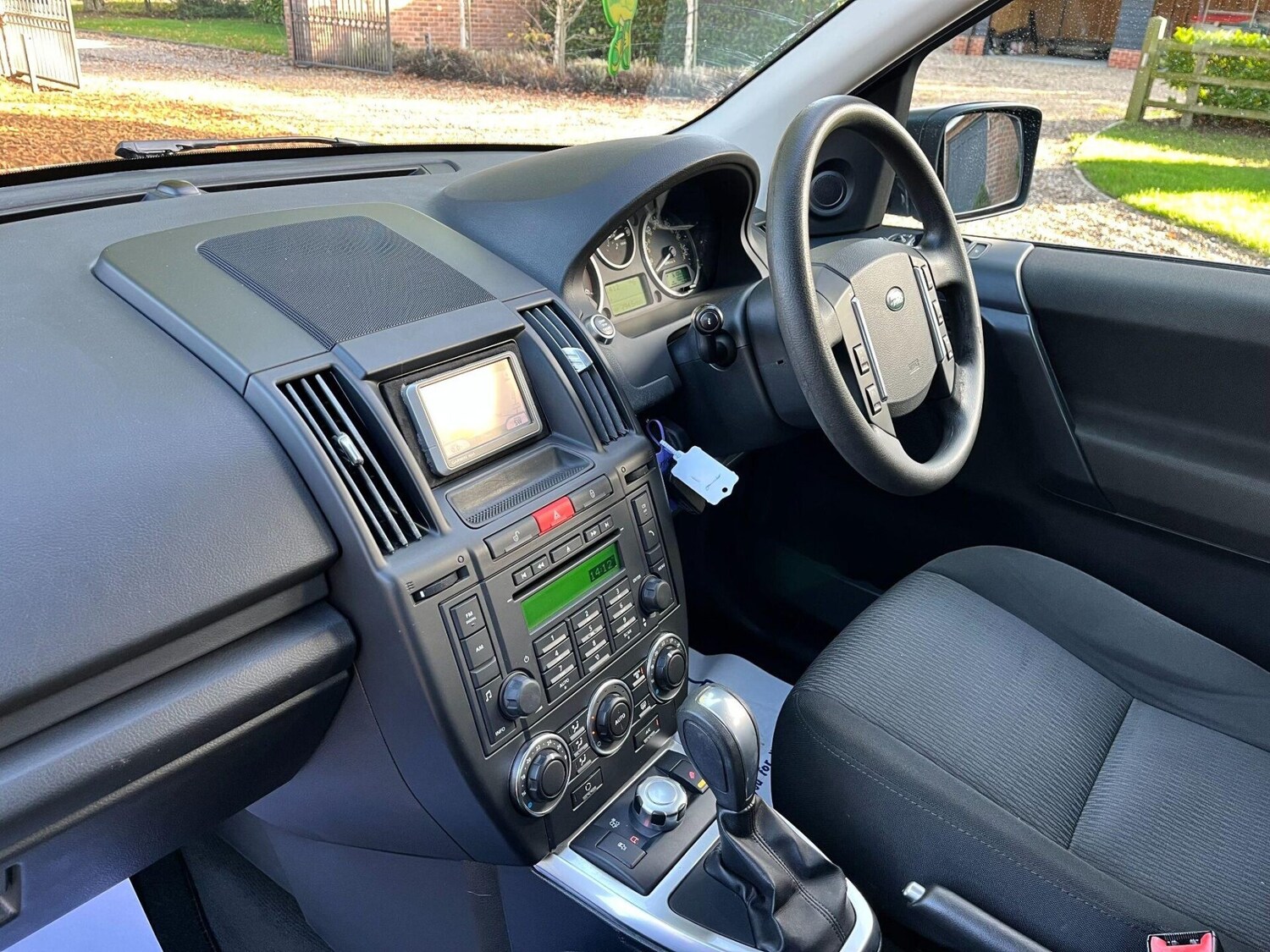 Used Land Rover Freelander 2011 for sale - 76776435: Photo 24