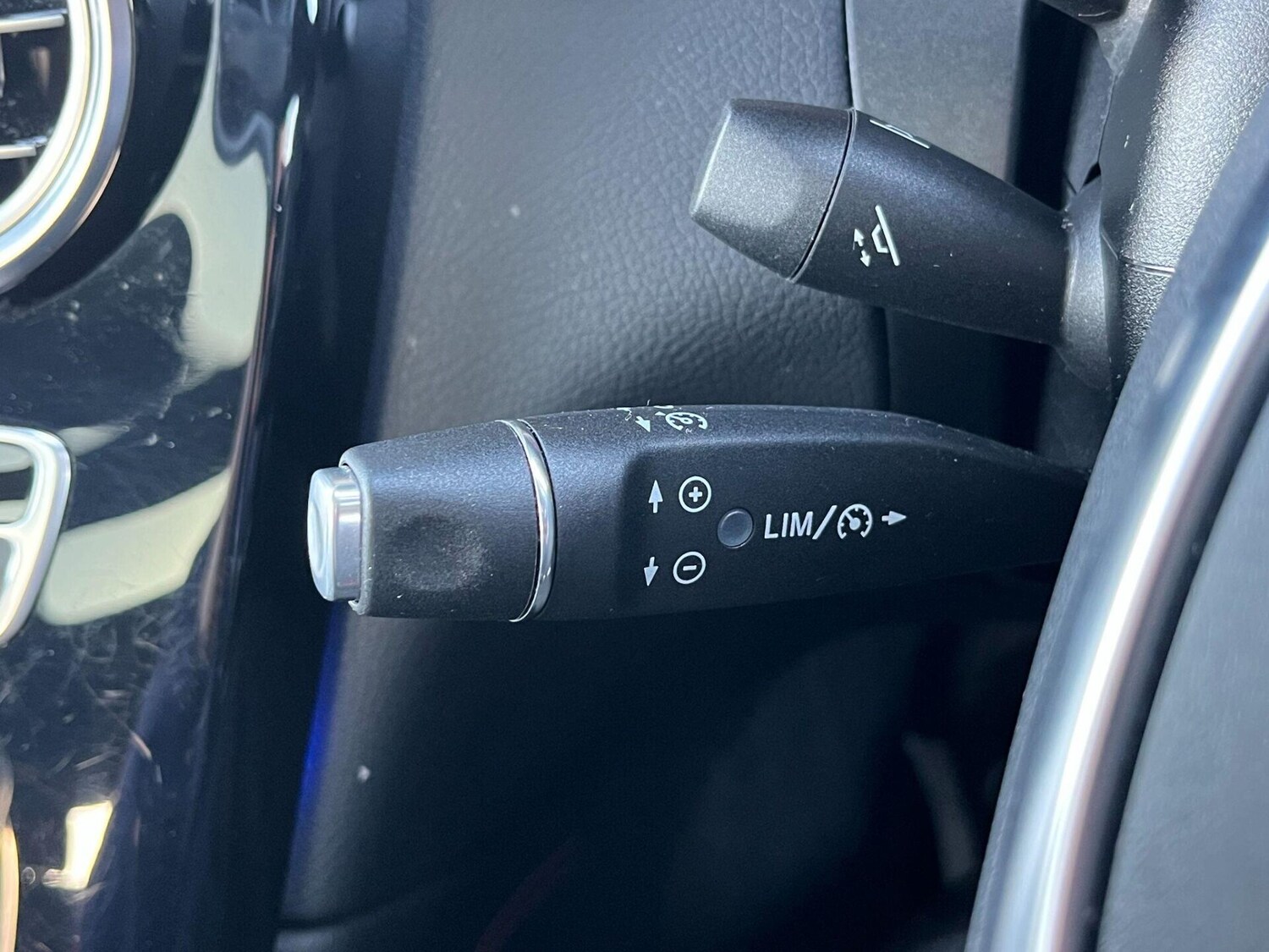 Used Mercedes-Benz GLC 2019 for sale - 78122884: Photo 32