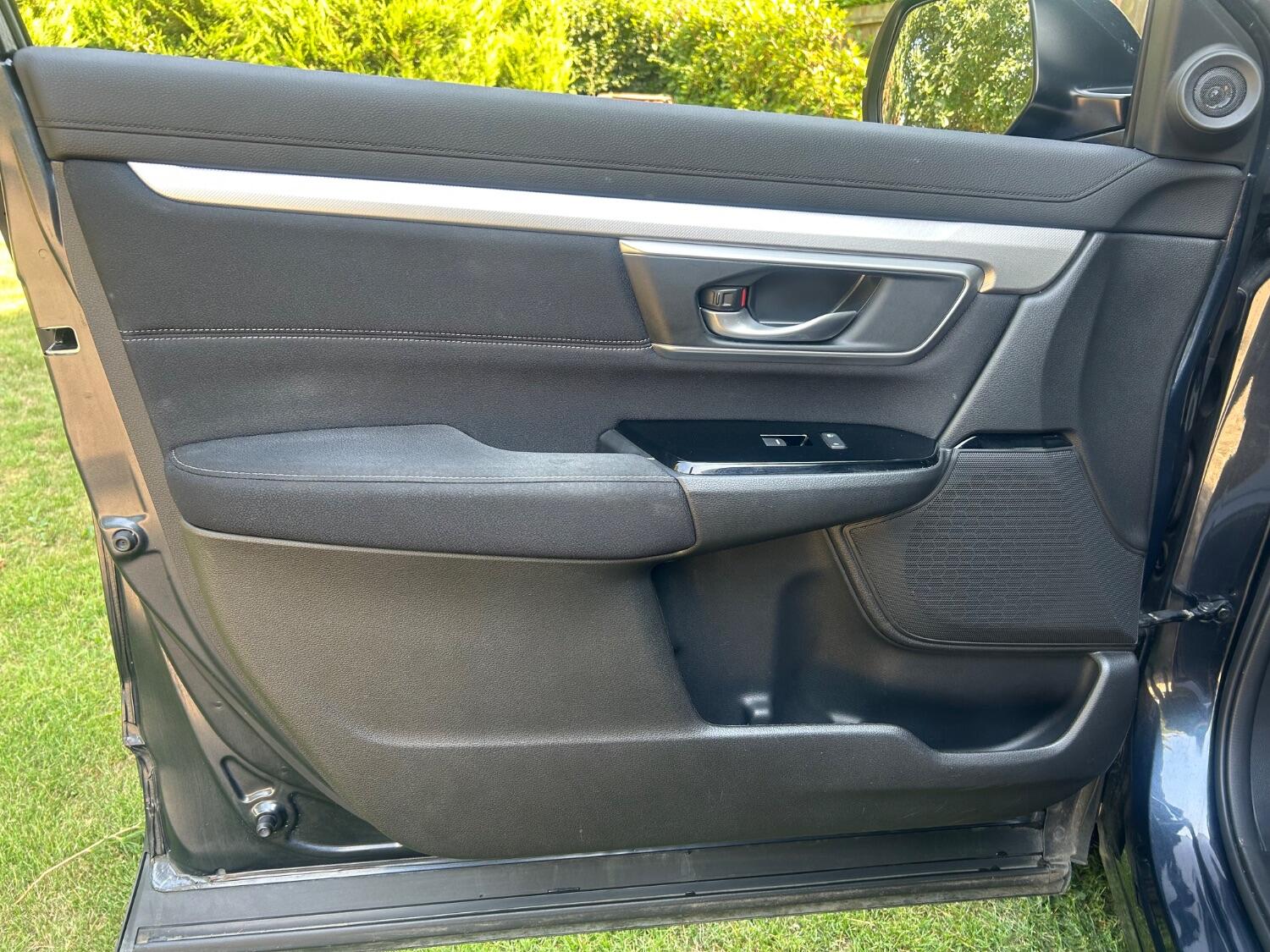 Used Honda CR-V 2021 for sale - 76471241: Photo 19