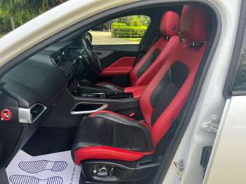 Used Jaguar F-Pace 2017 for sale - 74639896: Photo