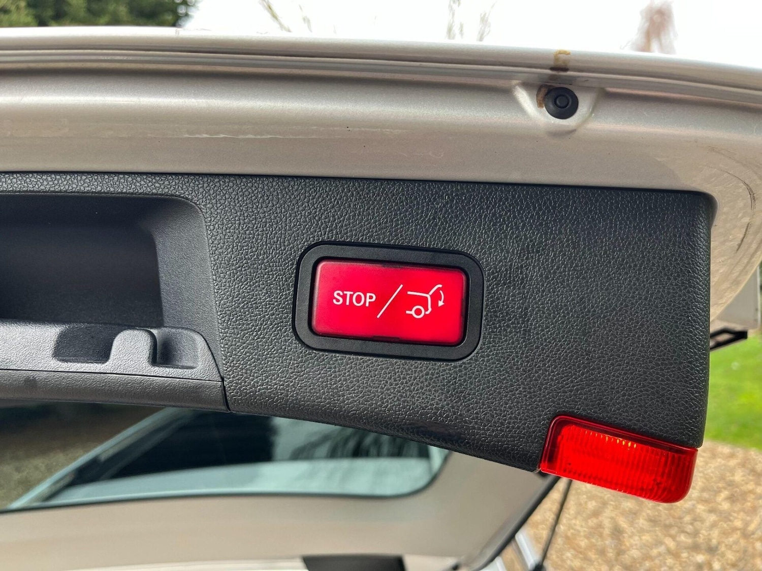 Used Mercedes-Benz E Class 2011 for sale - 77223157: Photo 31