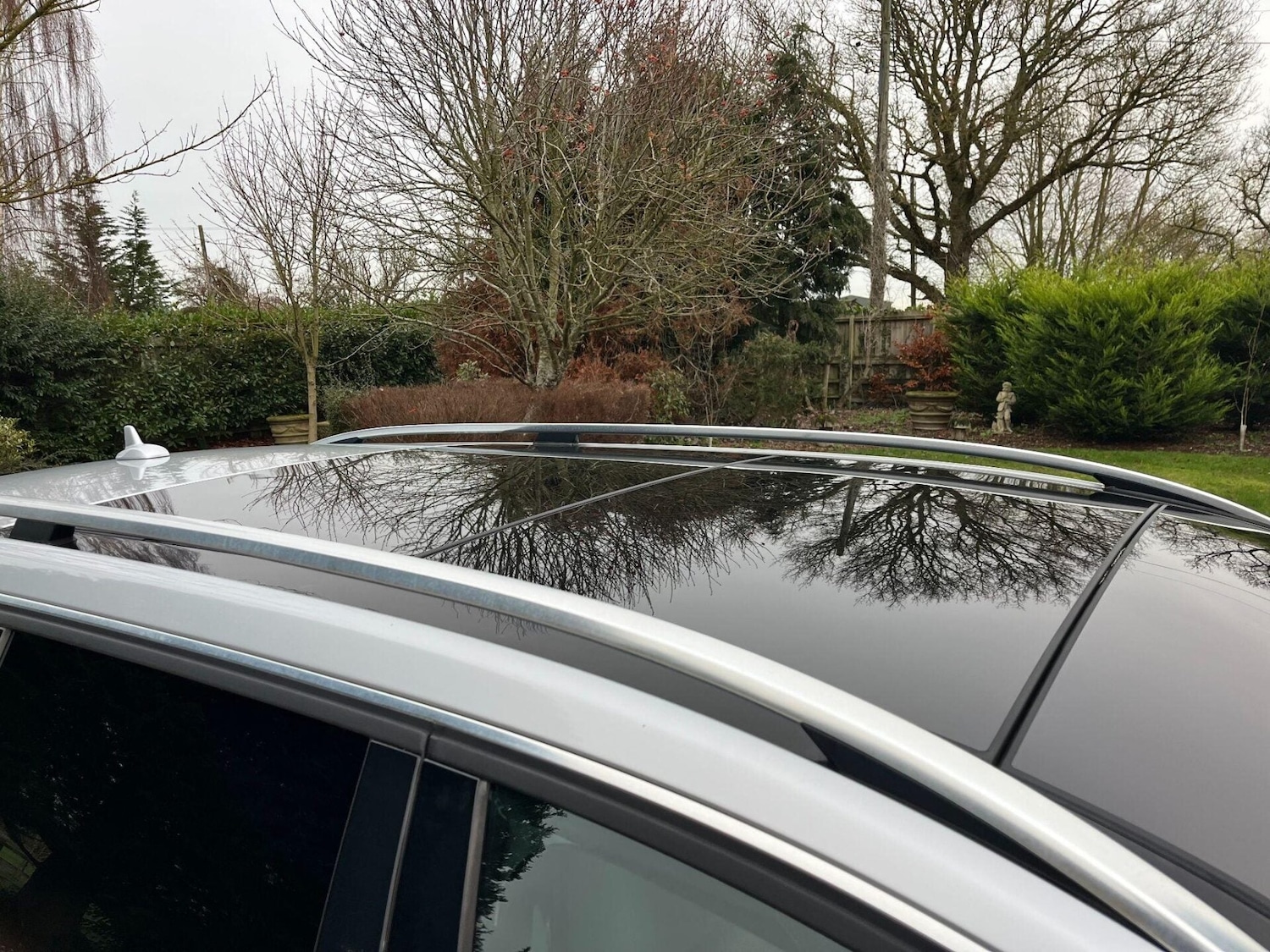 Used Mercedes-Benz E Class 2011 for sale - 77223157: Photo 33