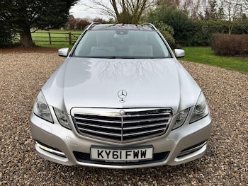 Used Mercedes-Benz E Class 2011 for sale - 77223157: Photo