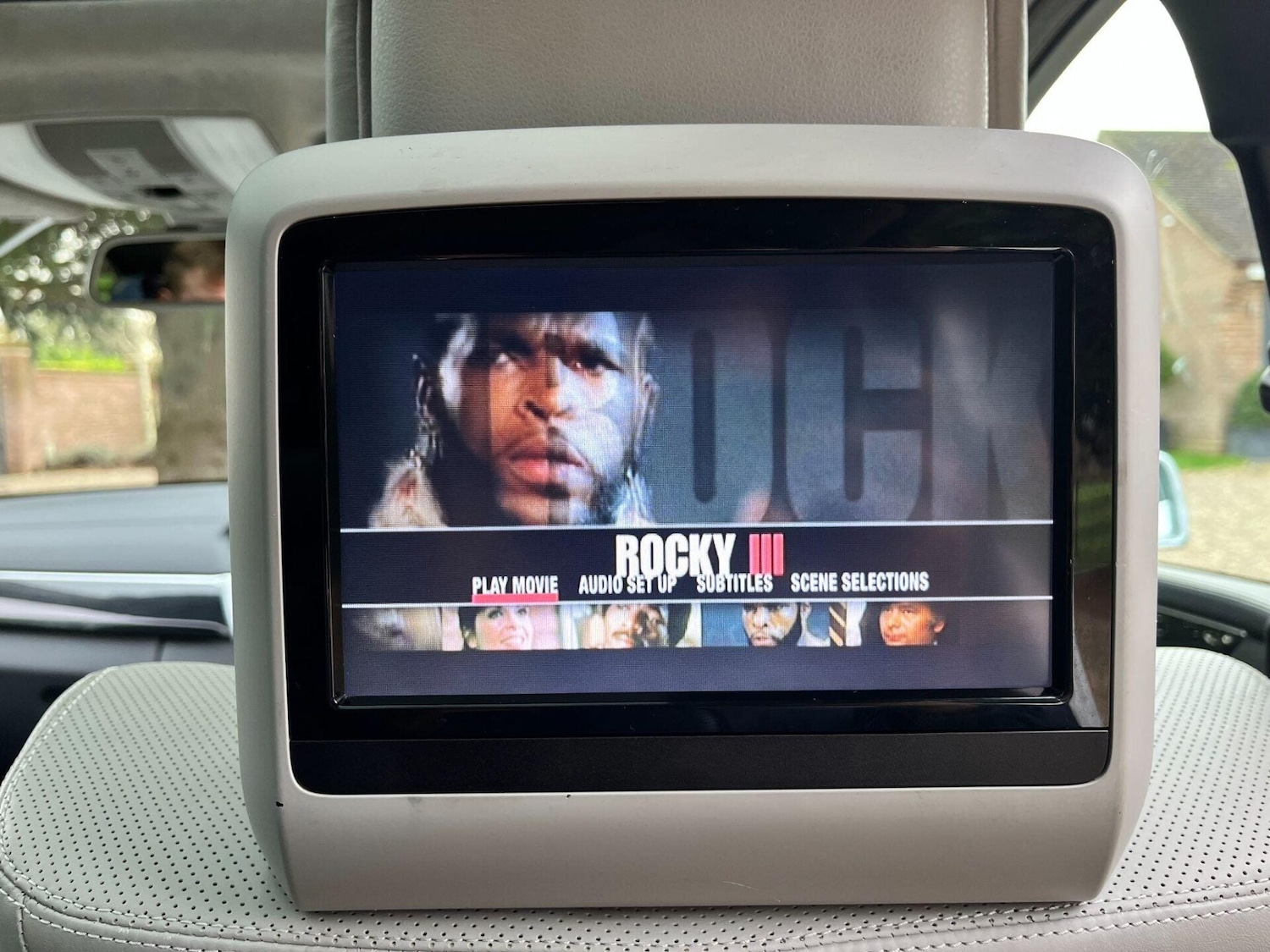 Used Mercedes-Benz E Class 2011 for sale - 77223157: Photo 8