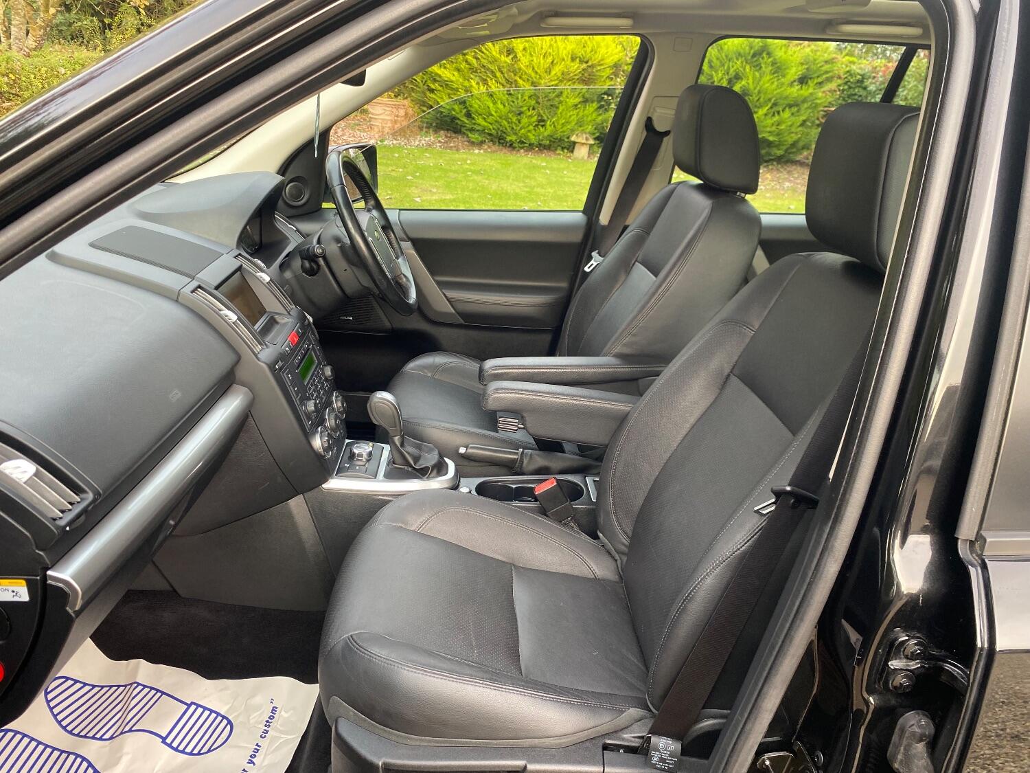 Used Land Rover Freelander 2 2010 for sale - 76211847: Photo 17