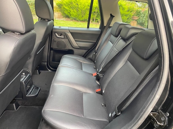 Used Land Rover Freelander 2 2010 for sale - 76211847: Photo 4