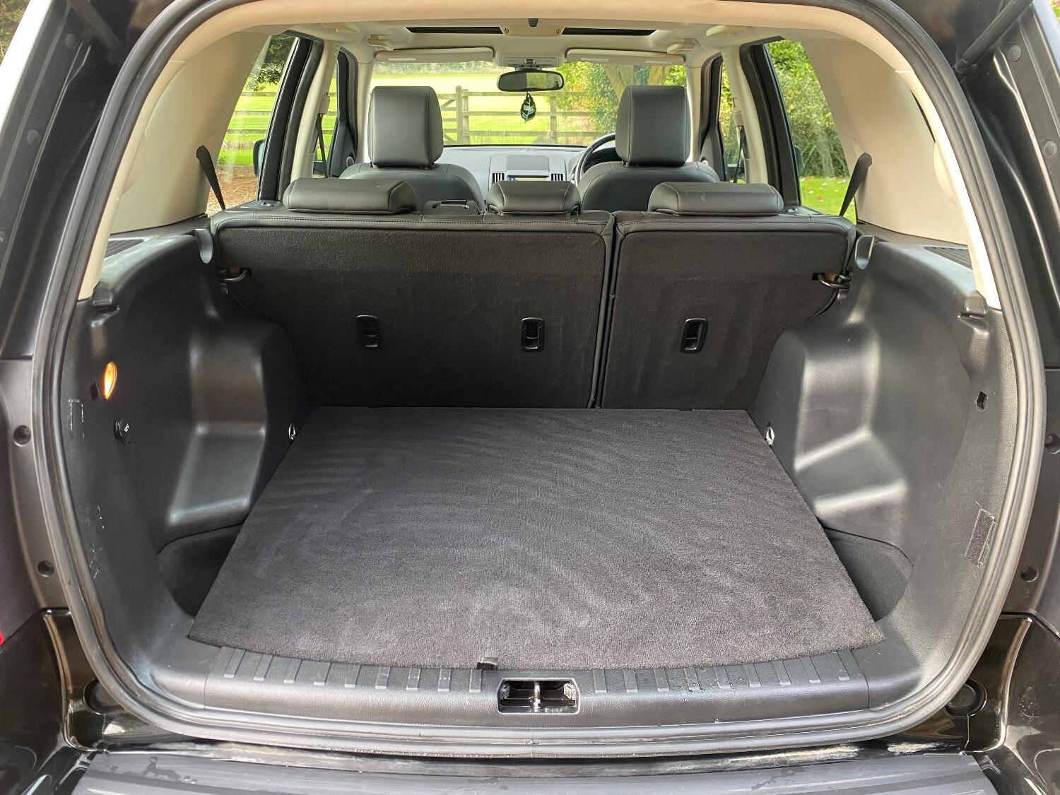 Used Land Rover Freelander 2 2010 for sale - 76211847: Photo 6