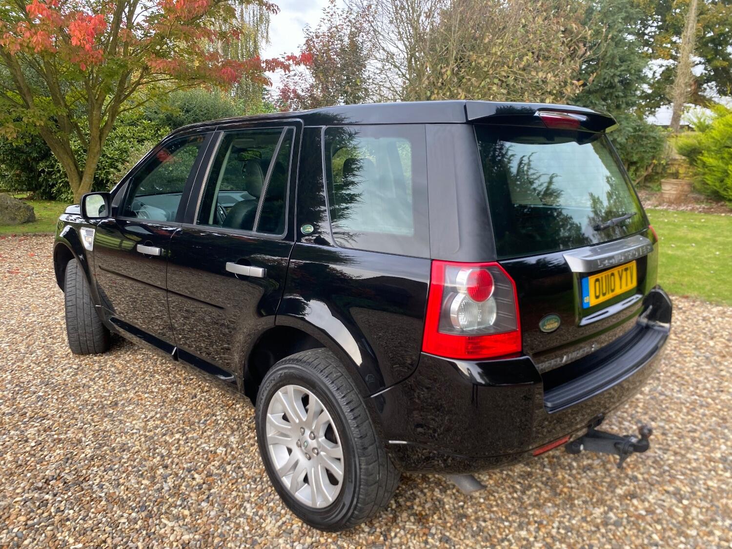 Used Land Rover Freelander 2 2010 for sale - 76211847: Photo 9