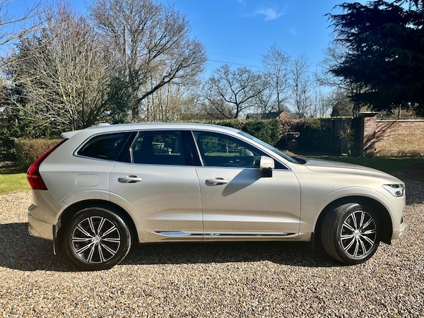 Used Volvo XC60 2017 for sale - 74067531: Photo 17