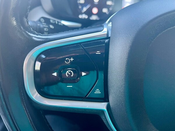 Used Volvo XC60 2017 for sale - 74067531: Photo 27