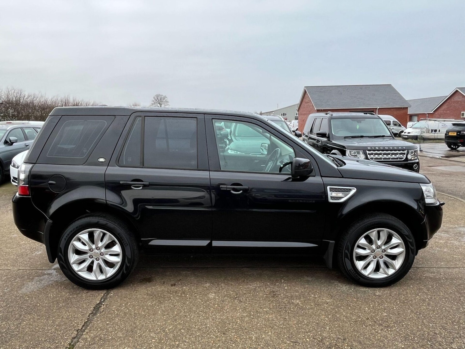 Used Land Rover Freelander 2 2014 for sale - 77149608: Photo 19