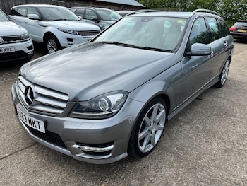 Used Mercedes-Benz C Class 2013 for sale - 77873509: Photo