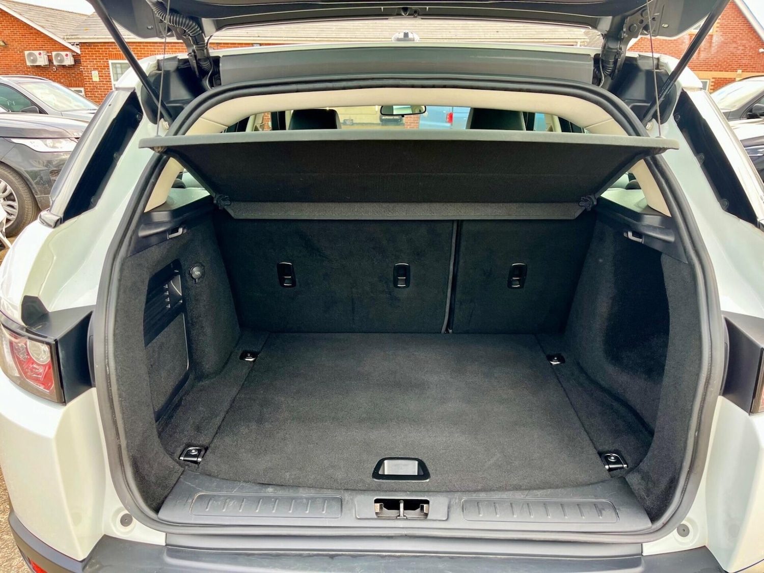 Used Land Rover Range Rover Evoque 2012 for sale - 78131726: Photo 13