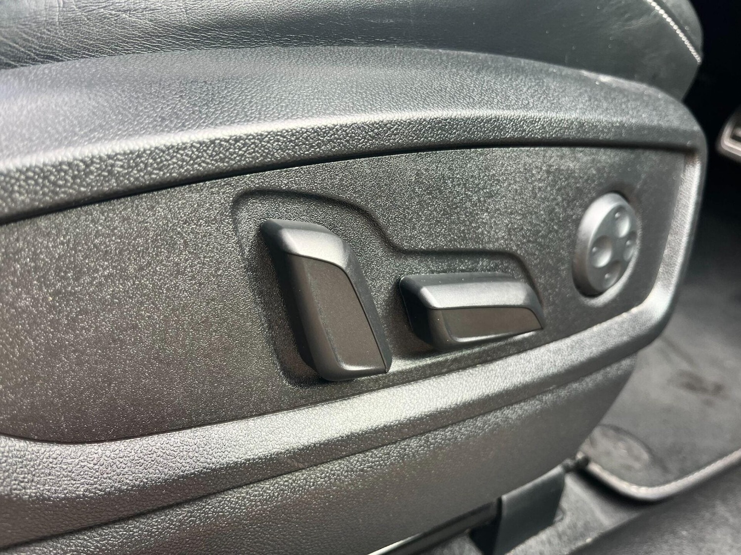 Used Audi Q5 2017 for sale - 76776404: Photo 11