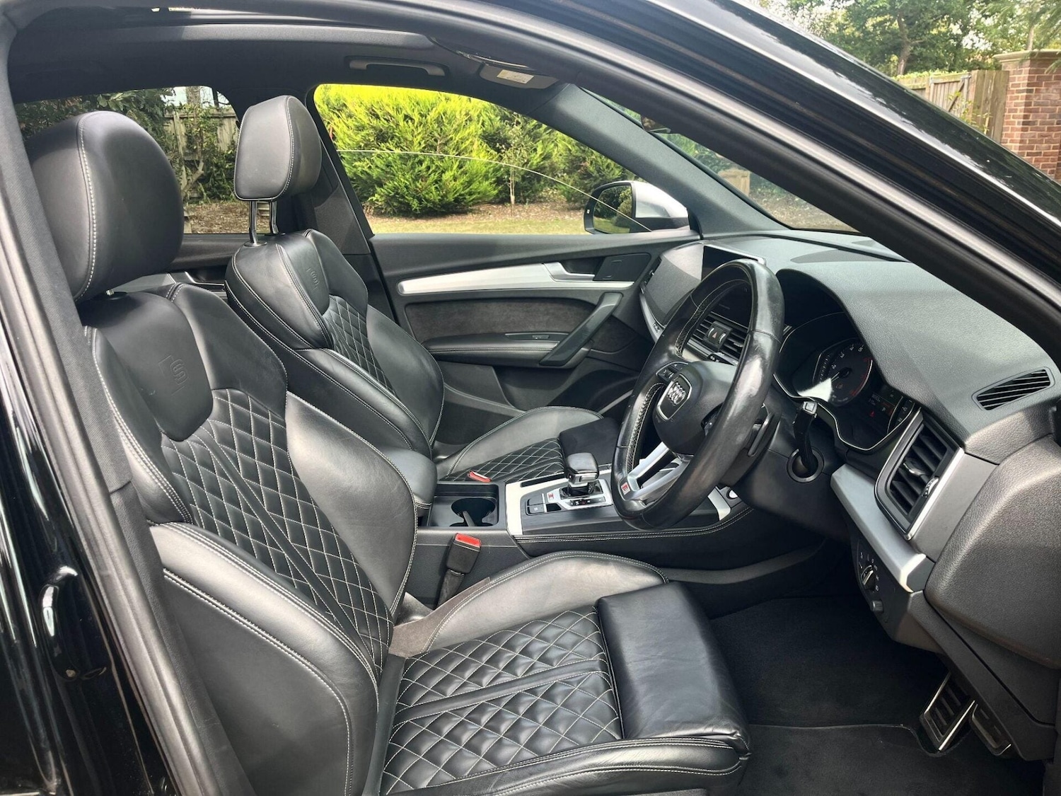 Used Audi Q5 2017 for sale - 76776404: Photo 2