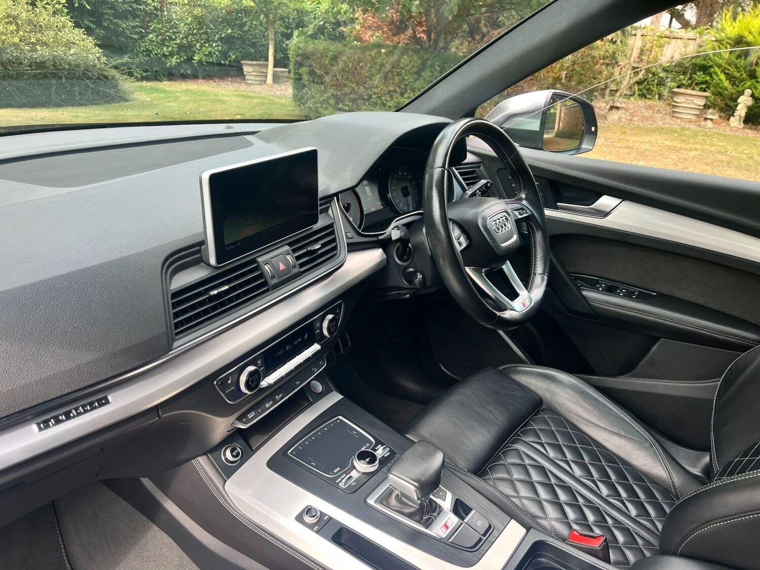 Used Audi Q5 2017 for sale - 76776404: Photo 24