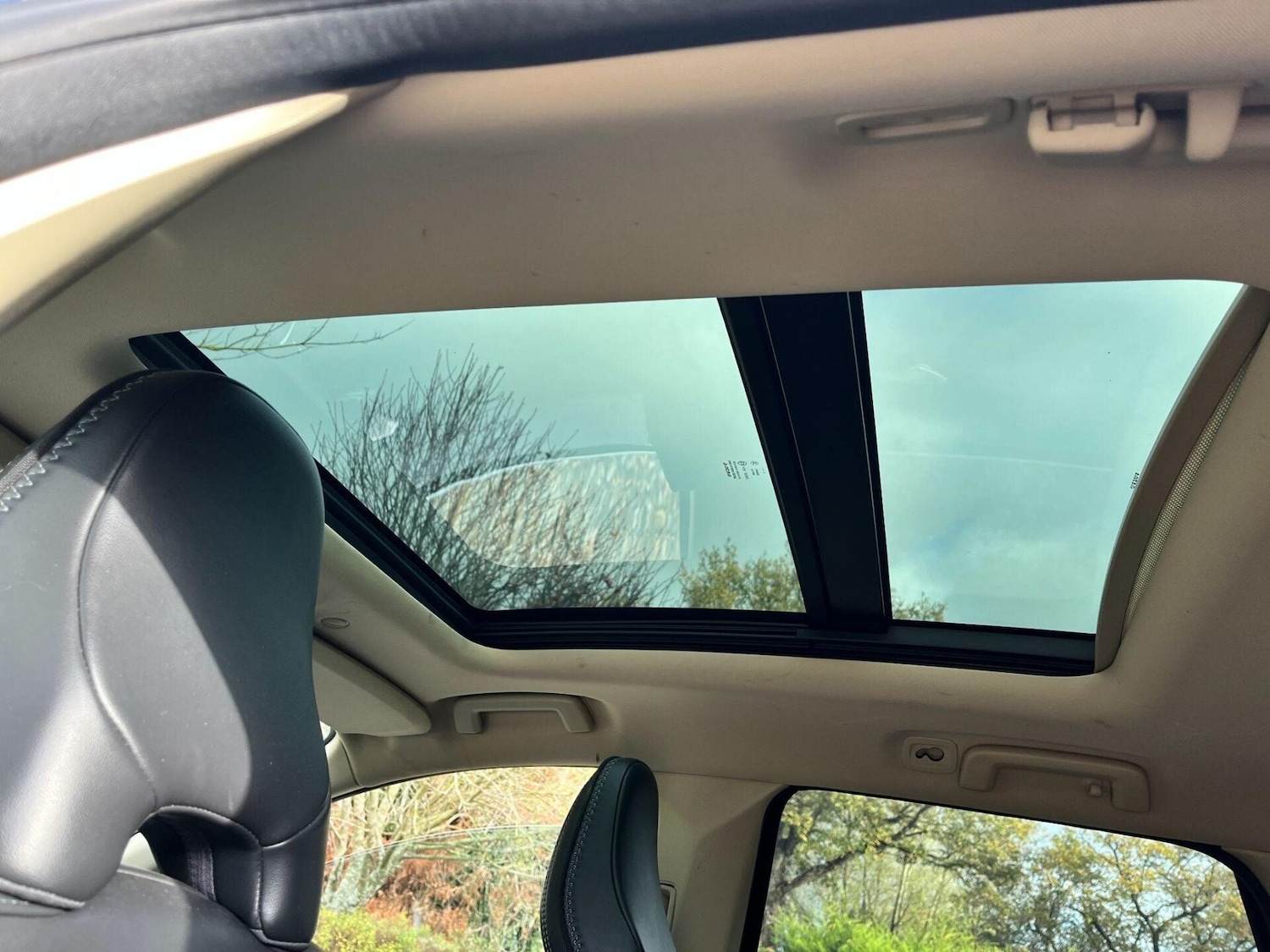 Used Volvo XC60 2012 for sale - 77199300: Photo 12