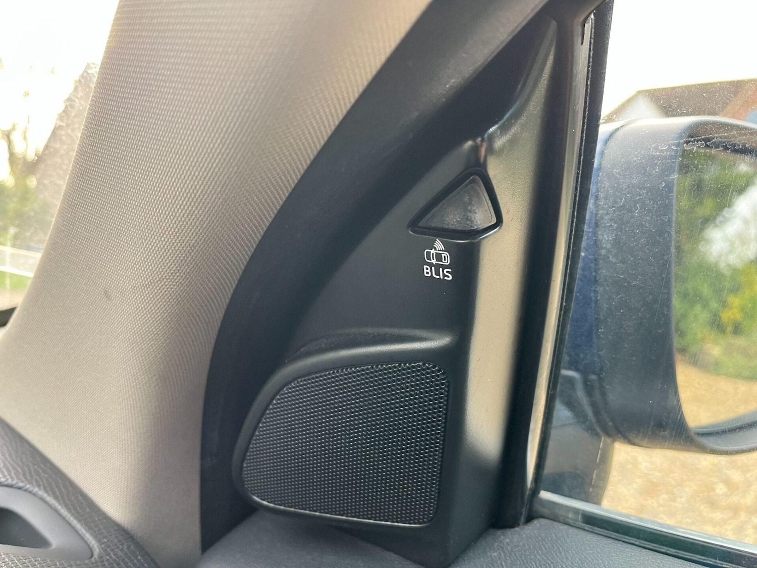 Used Volvo XC60 2012 for sale - 77199300: Photo 26