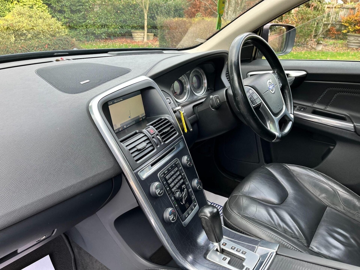 Used Volvo XC60 2012 for sale - 77199300: Photo 29