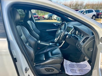 Used Volvo XC60 2015 for sale - 77616190: Photo