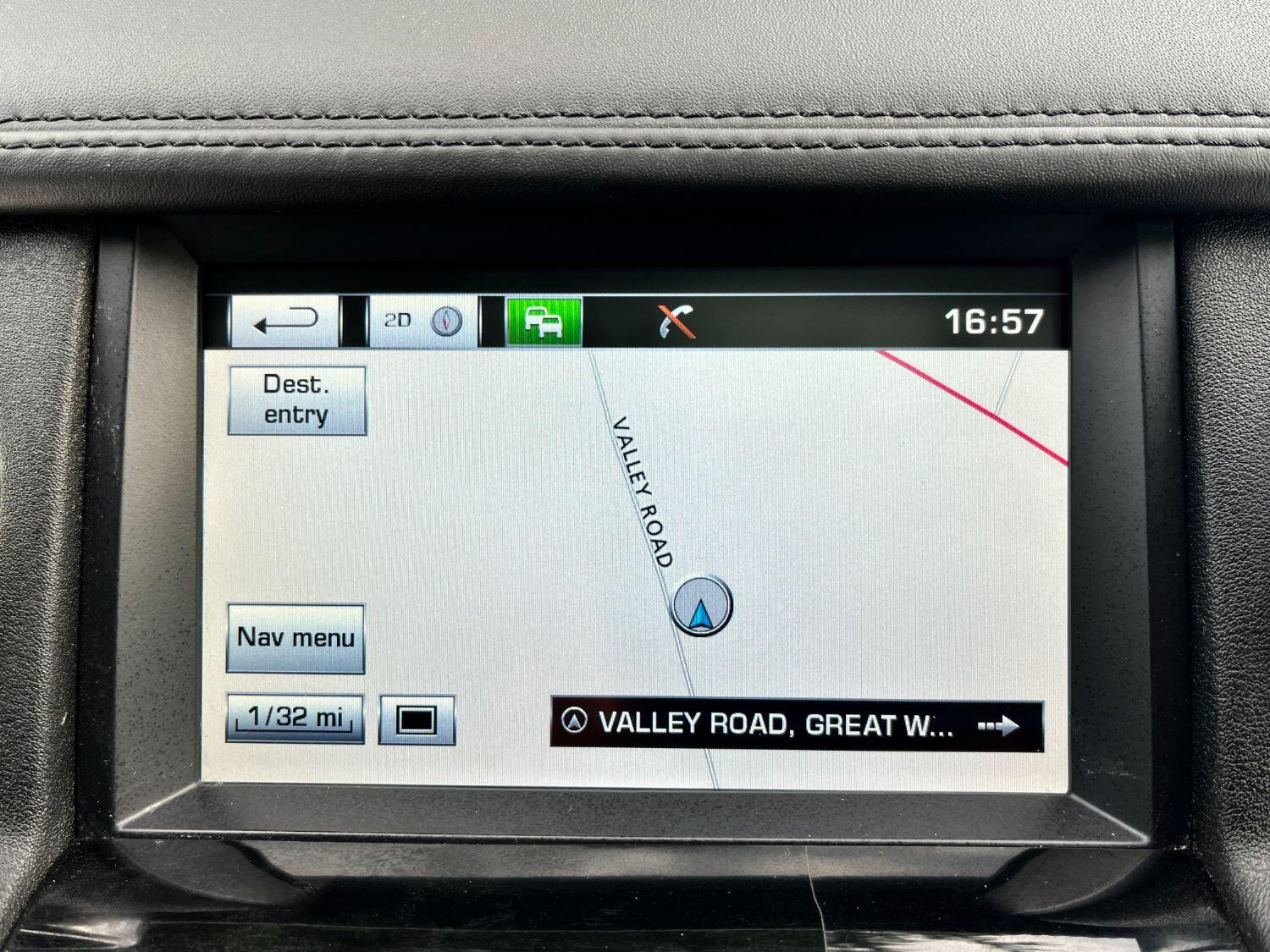 Used Land Rover Discovery 4 2014 for sale - 75779340: Photo 14